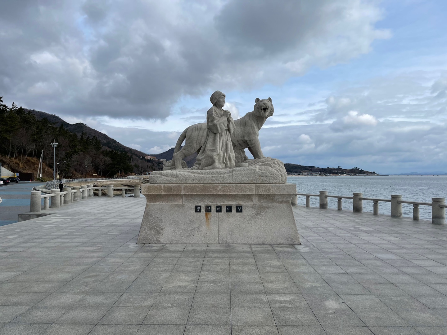 1948697120_iohkQROg_05fb5e9880ea5d2d73fc65cad11e69e8db79b0a8.jpg 이미지크게보기